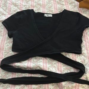 Adika Black tie around top